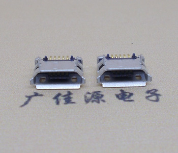 Micro USB充电接口在华为随行WiFi Plus启到好作用