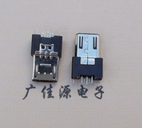 Micro USB插头单边地脚带弹片外露6.8mm